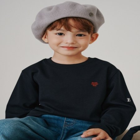 빈 네이비 라운드 티셔츠