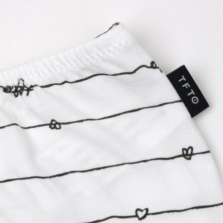 주니어하트라인드로즈