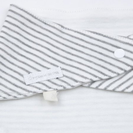 디디스카프턱받이