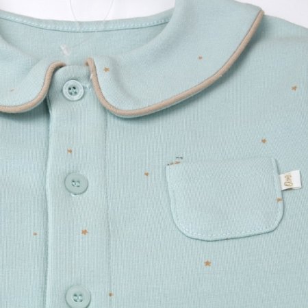 로벤긴소파자마내의