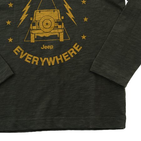 슬럽 자동차 긴팔티