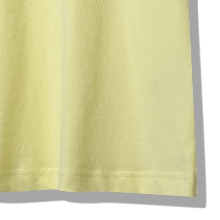 아이코닉 캠핑 그래픽 티셔츠