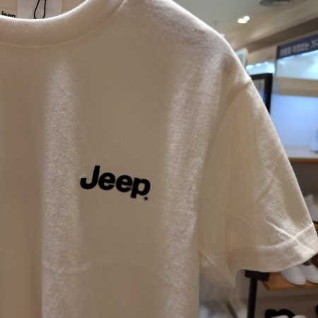 나침판 라운드넥 반팔티