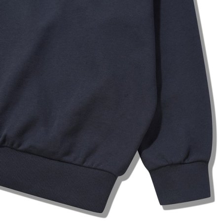 빅 캠퍼 자수 맨투맨