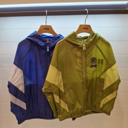 키즈 절개 배색 후드 점퍼