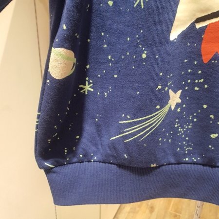 우주 로켓 맨투맨 NY