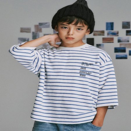 스카이블루 스트라이프 티셔츠