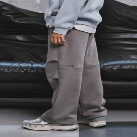 그레이 파라슈트 스웻팬츠