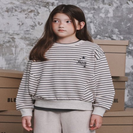 스트라이프 아이보리 맨투맨