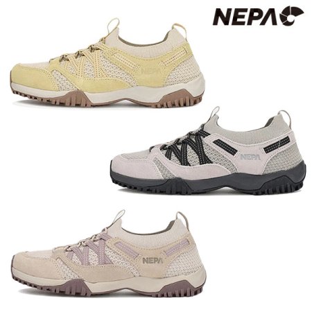 여성 클라라 하이킹 25