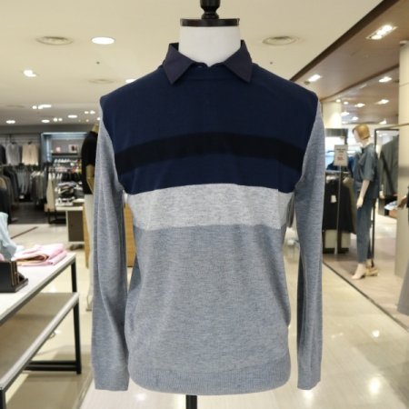 남성 블록패치레이어드 네이비라운드니트