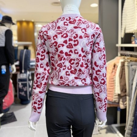 루티 패턴 니트