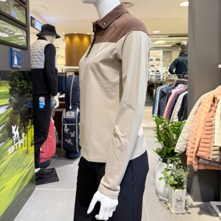 블루니 배색 카라티셔츠