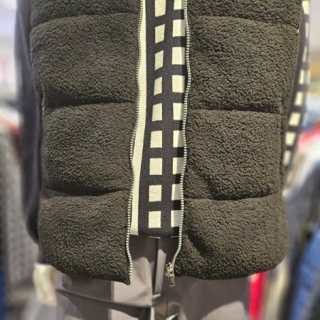 에릭스 겨울부클 웰론 패딩조끼