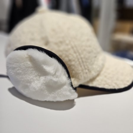 로이스 공용 퍼 귀덮개 캡모자