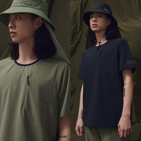 남여공용 사이드 지퍼 반팔 티셔츠