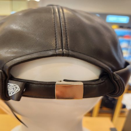 인조가죽 와치캡 모자