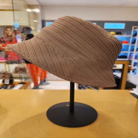 피에르가르뎅 플리츠 가을 겨울 벙거지