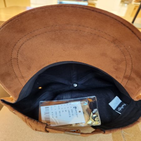 피에르가르뎅 스웨이드 야구모자