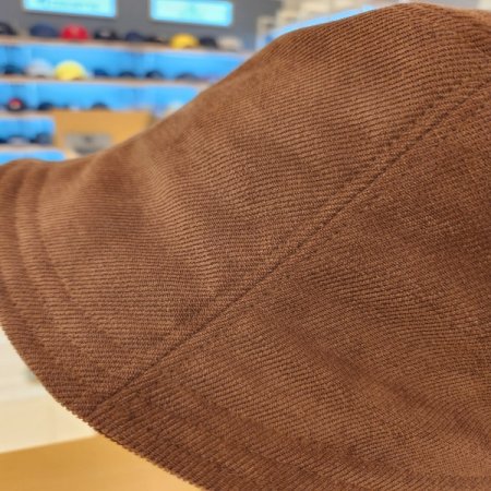 피에르가르뎅 숏 챙 벙거지 모자