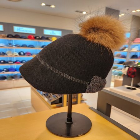 여성 라쿤퍼 폼폼 니트 버킷햇