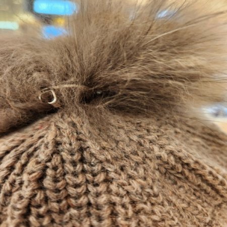 여성 겨울용 폼폼 귀마개 챙모자