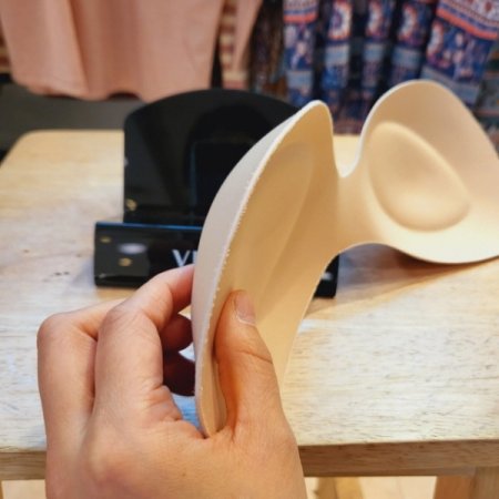 브라 일체형 땅콩패드