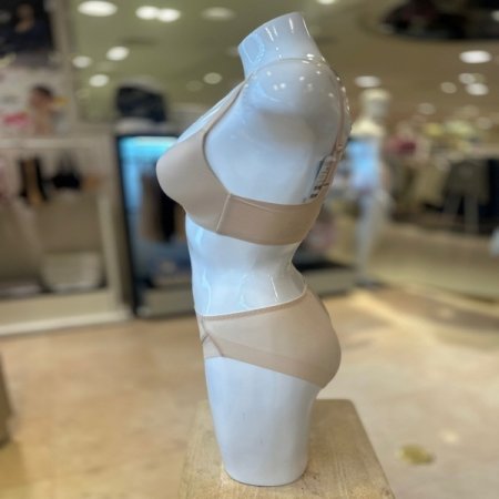 봄 광고 노와이어 브라팬티세트