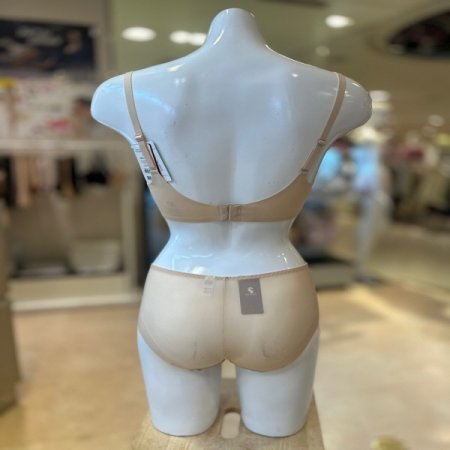 봄 광고 노와이어 브라팬티세트