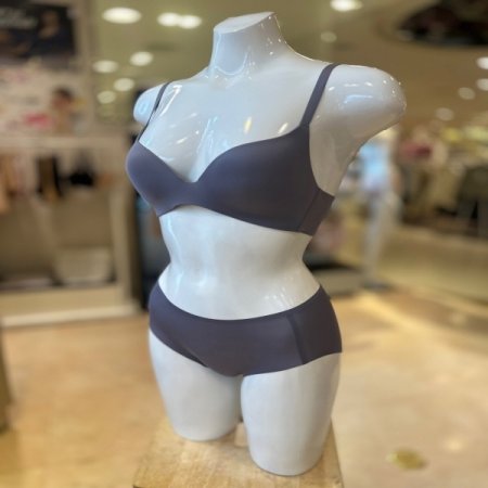 봄 광고 서브 노와이어브라무봉제팬티트