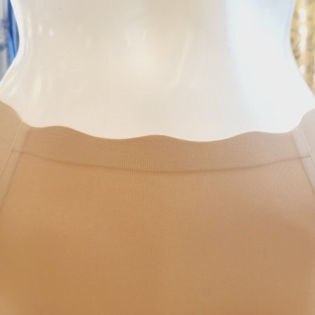 매끄러운 무봉제 누디 팬티