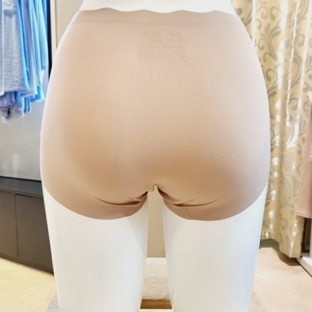매끄러운 무봉제 누디 팬티