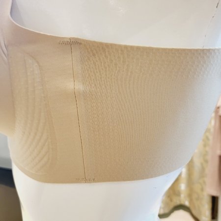 볼륨 빵빵 무봉제 노와이어브라