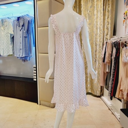 모던 실크필 별달 원피스 잠옷