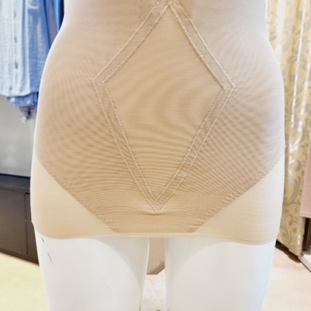 강한 보정 몰드C컵 바디쉐이퍼