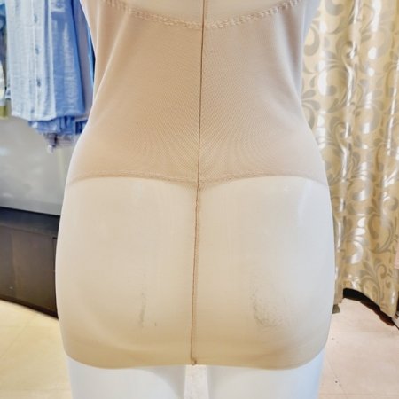 강한 보정 몰드C컵 바디쉐이퍼