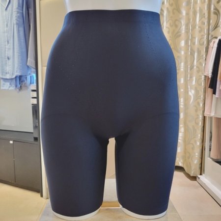 깔끔한 블랙 무봉제 사각거들