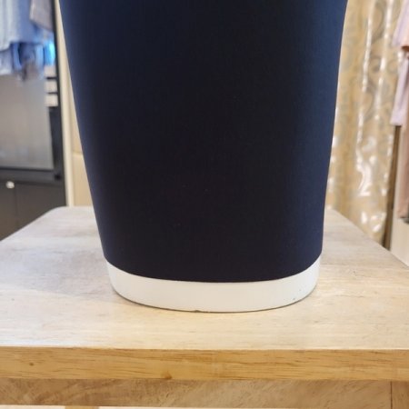 매끄러운 하이웨스트 사각거들