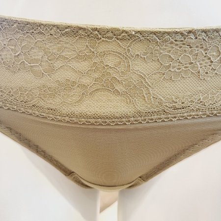 감각적인 레이스 헴라인팬티