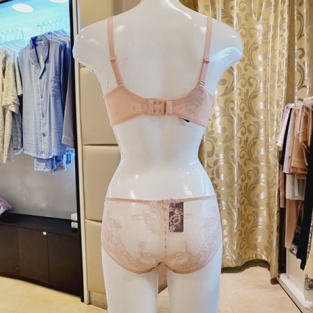 볼륨 노와이어브라 레이스팬티 세트