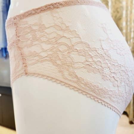 볼륨 노와이어브라 레이스팬티 세트