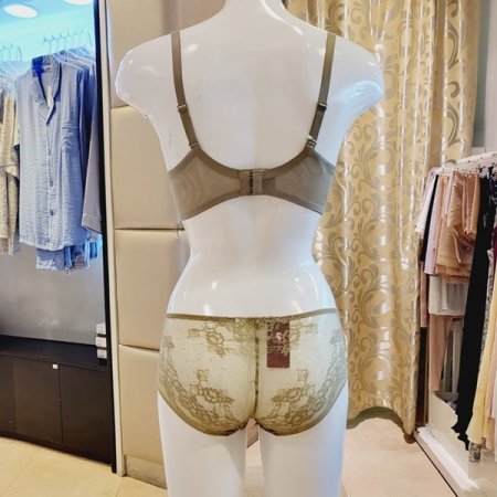 C컵 볼륨 노와이어브라 레이스팬티세트