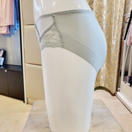 잔잔한 레이스 헴라인팬티