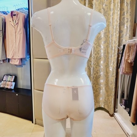 레이스 볼륨 노와이어브라 헴팬티세트