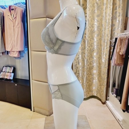 레이스 몰드 노와이어브라 속옷세트