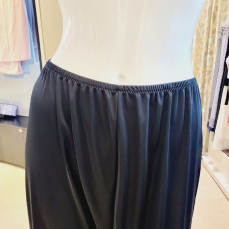 비너스 밑단레이스 바지슬립