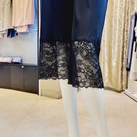 비너스 밑단레이스 바지슬립