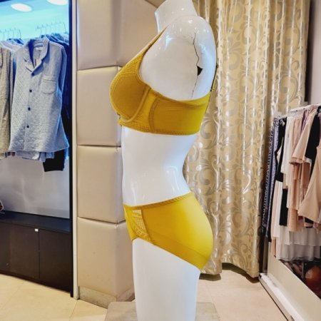 저중심 레이스몰드브라 헴팬티세트