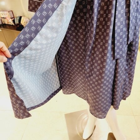 블랙라벨 초경량 VN로고 여성가운