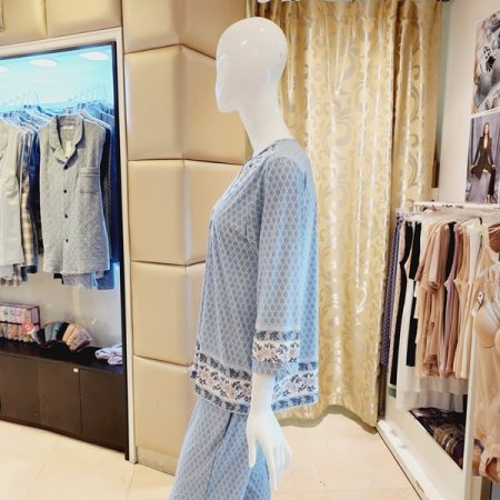 브이넥 보더 꽃나염 스판 홈웨어상의